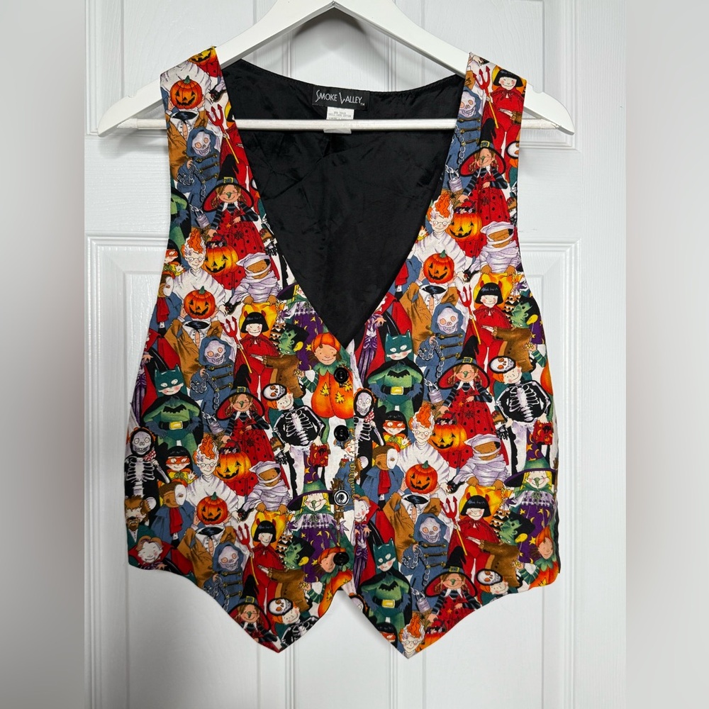 Retro Smoke Valley | Halloween Vest | Medium